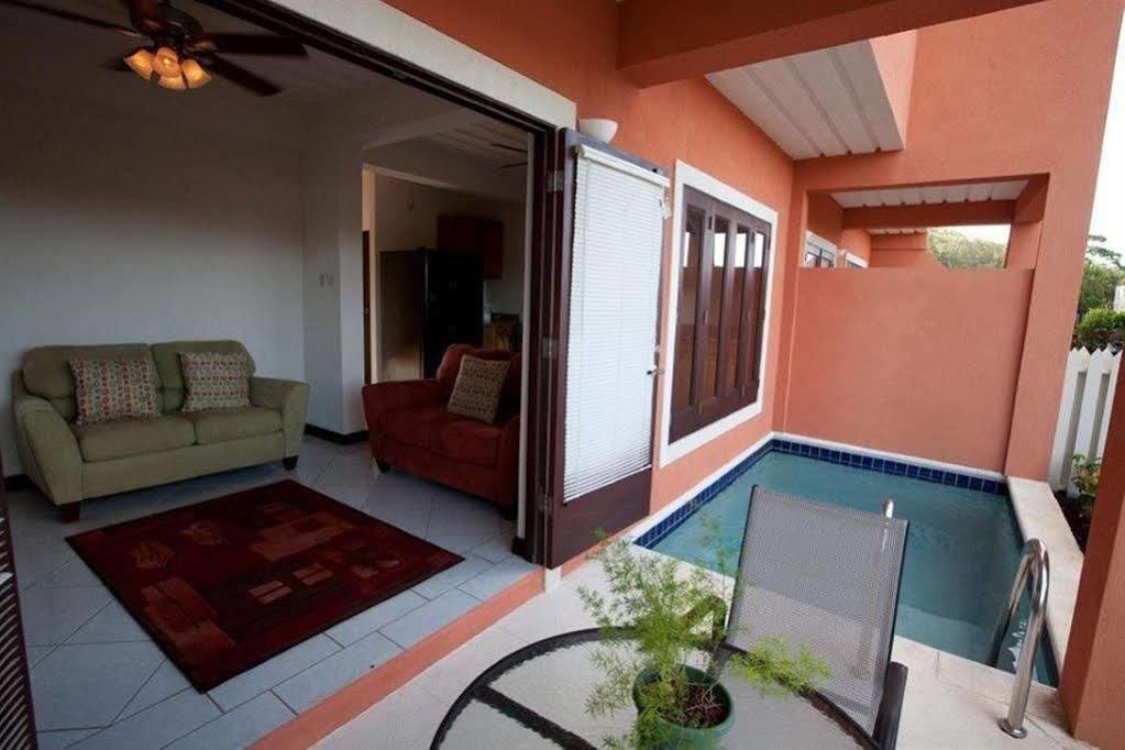 Augusta'S Apartments Rodney Bay Luaran gambar