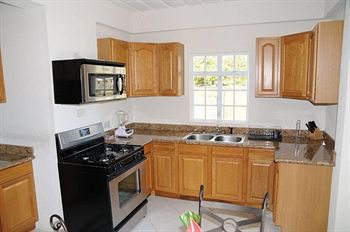 Augusta'S Apartments Rodney Bay Luaran gambar